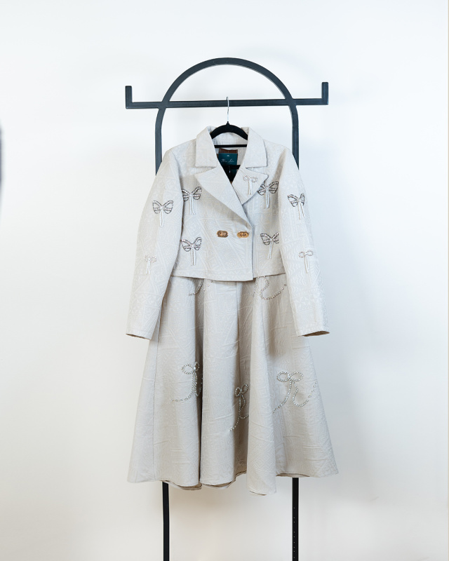 کت و دامن پاپیون کرم